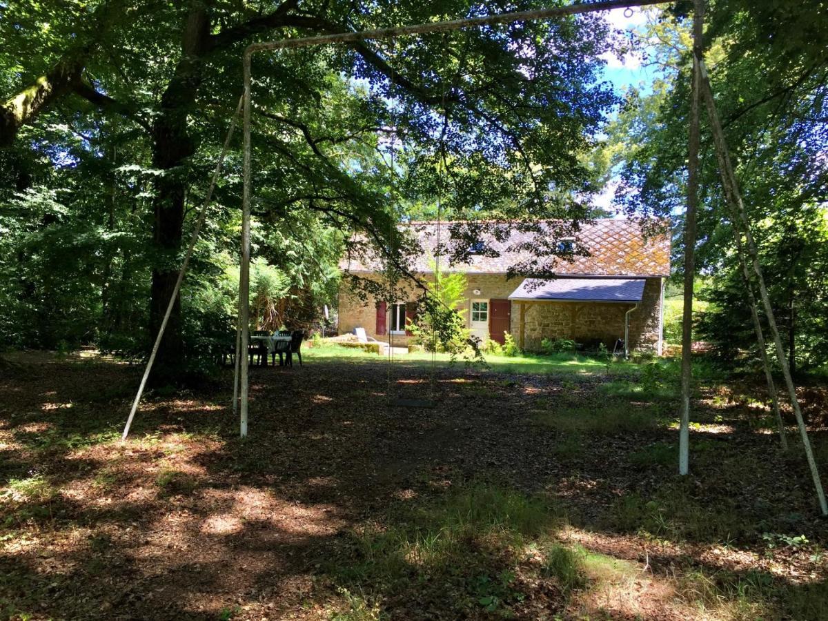 Gites Chateau Le Bois Saint-Julien-aux-Bois ภายนอก รูปภาพ
