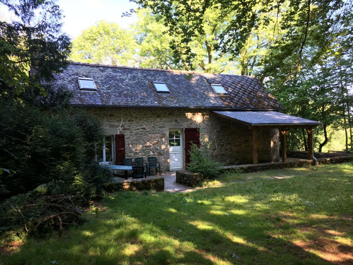 Gites Chateau Le Bois Saint-Julien-aux-Bois ภายนอก รูปภาพ