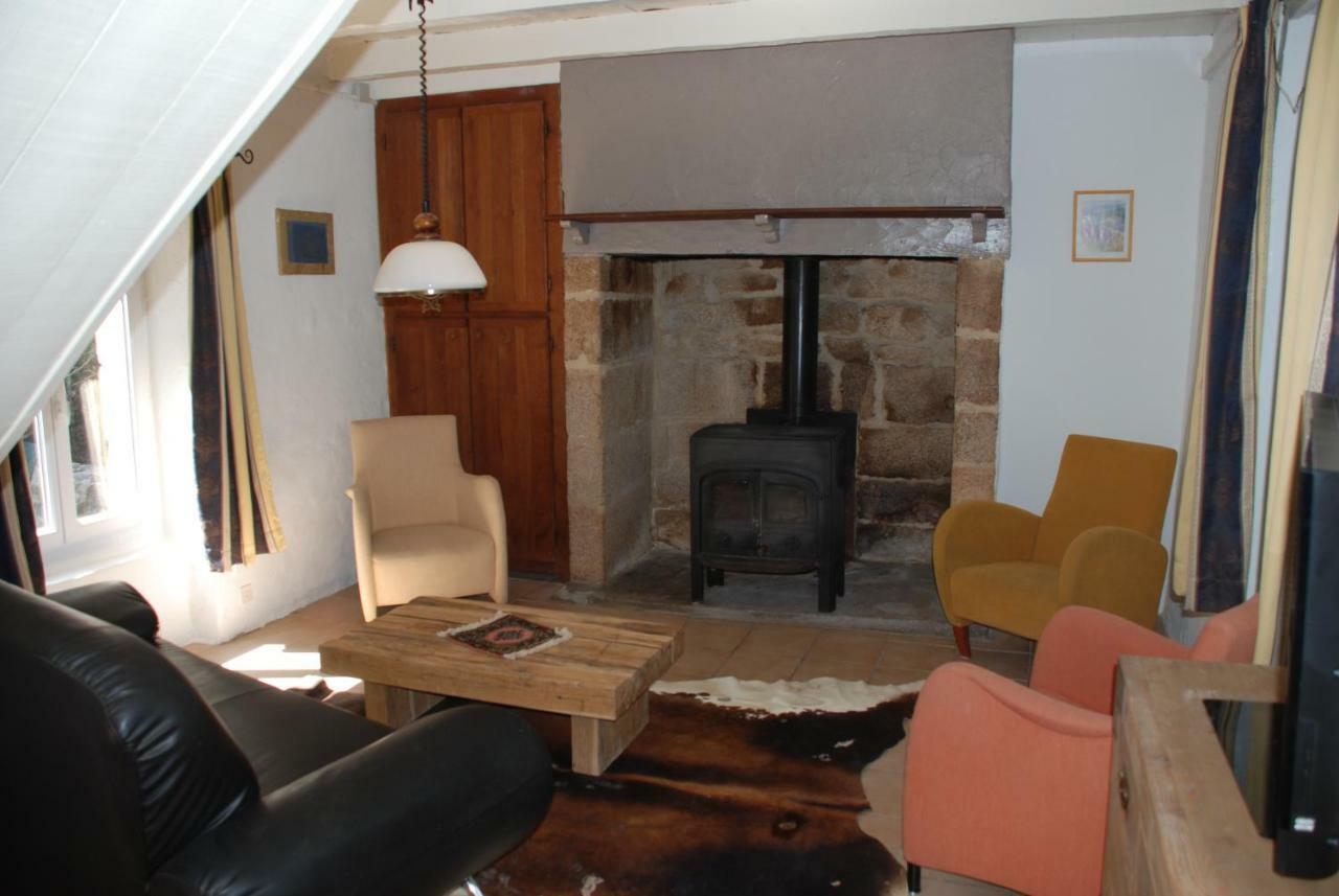 Gites Chateau Le Bois Saint-Julien-aux-Bois ภายนอก รูปภาพ