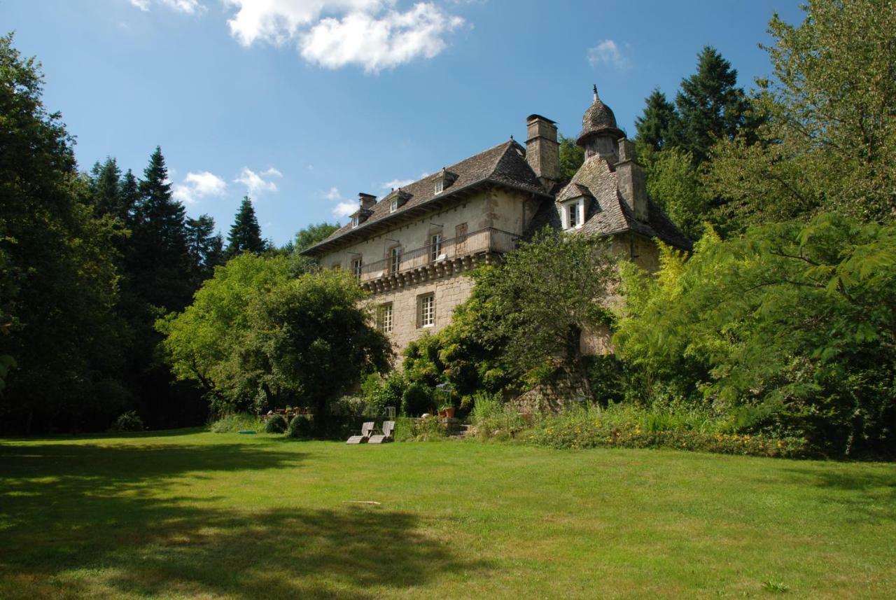 Gites Chateau Le Bois Saint-Julien-aux-Bois ภายนอก รูปภาพ