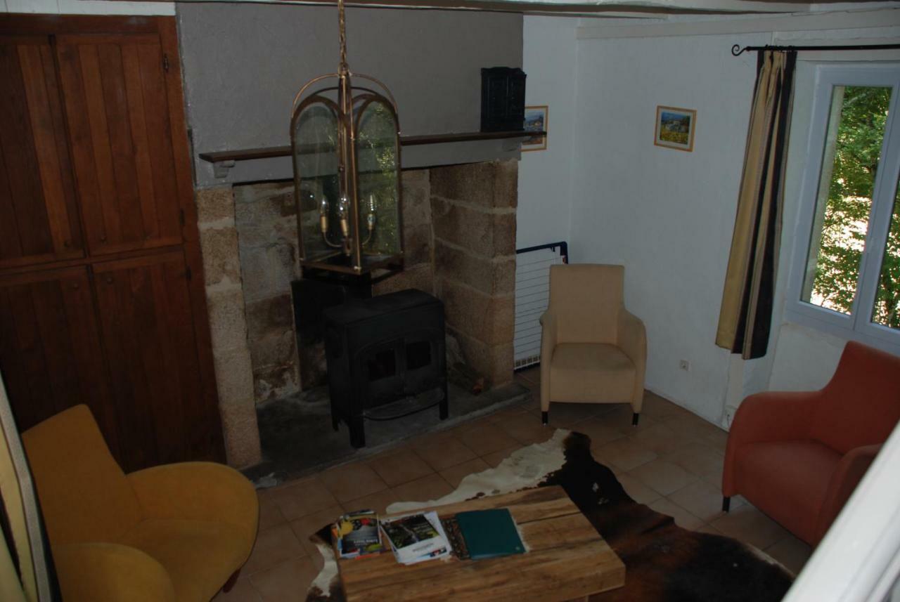 Gites Chateau Le Bois Saint-Julien-aux-Bois ภายนอก รูปภาพ